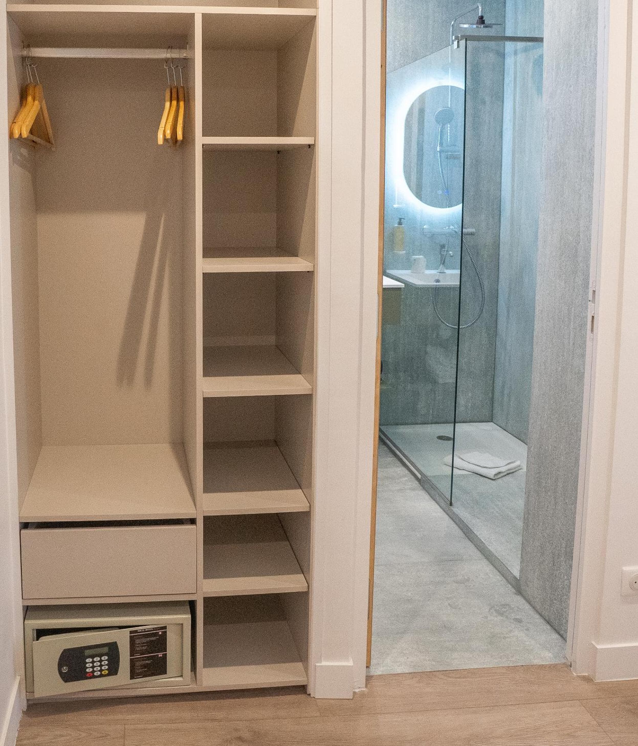 Dressing et salle de bain