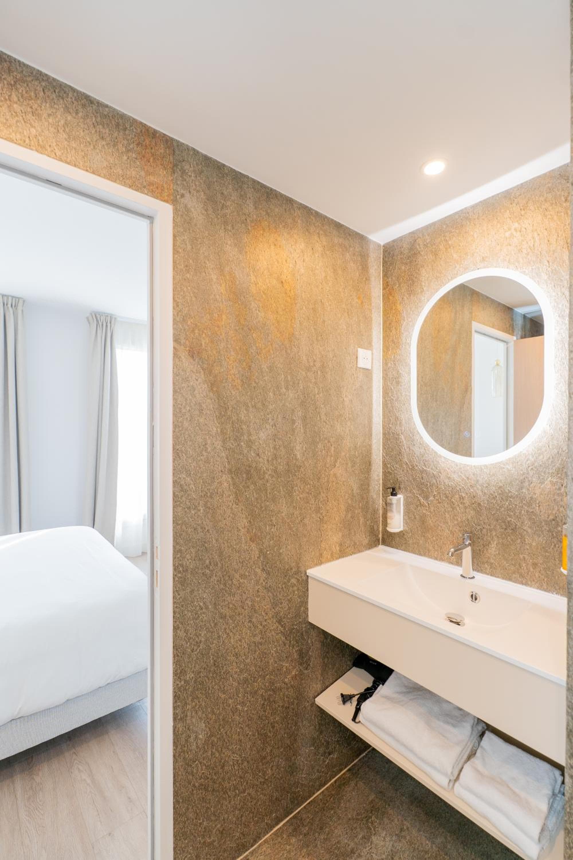 Douche à l'italienne